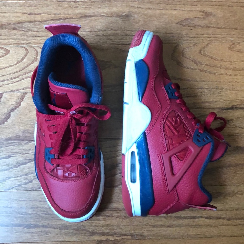 Jordan 4 Retro Fiba 2019